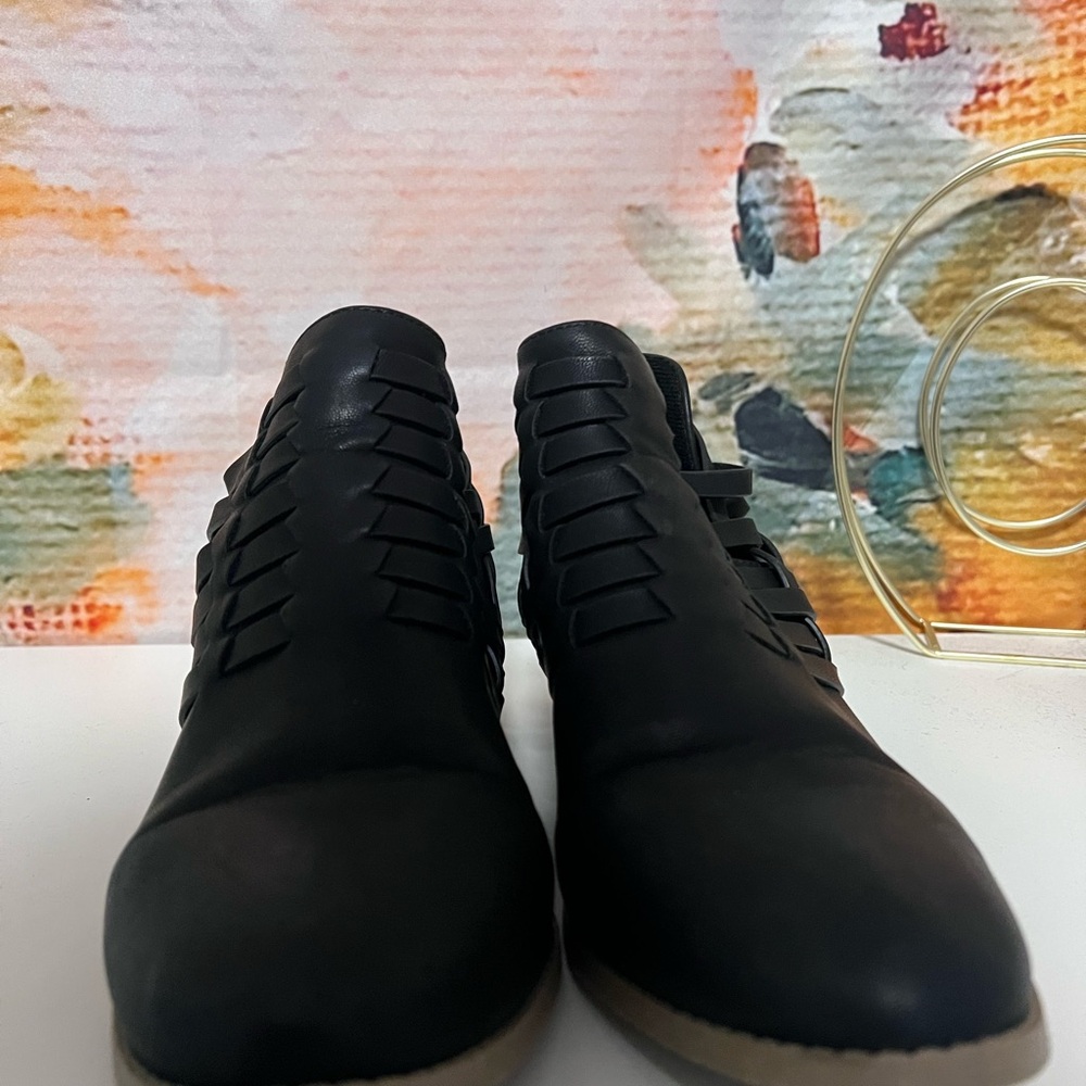 Lauren Conrad Booties